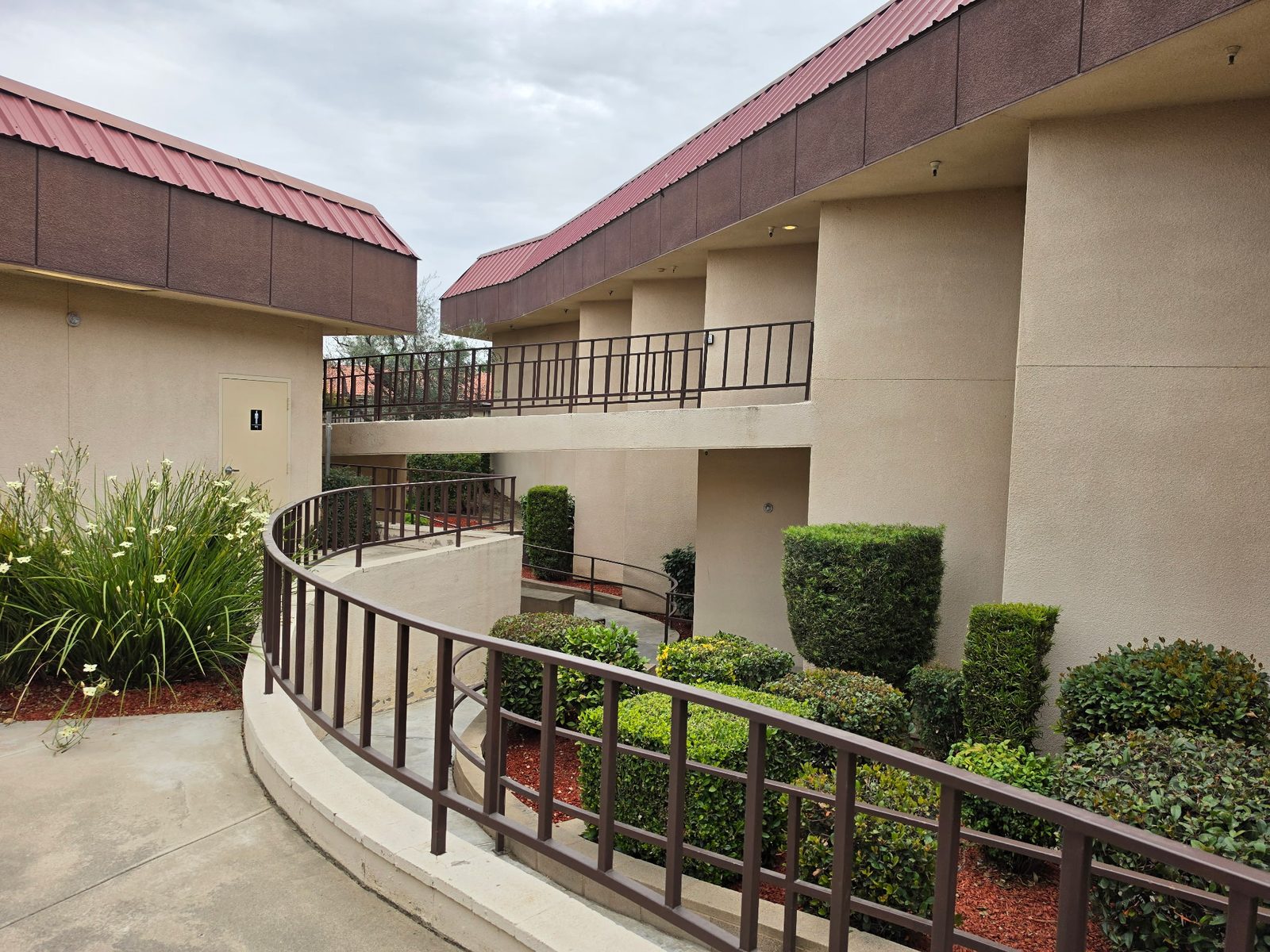 Stockdale Christian School campus exterior